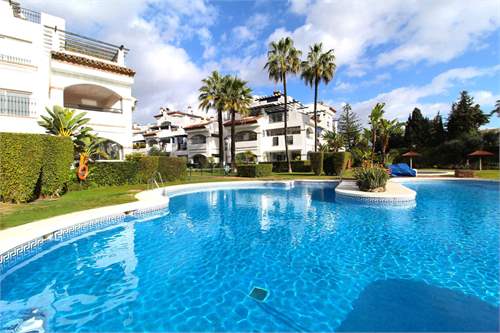 # 41700426 - £546,237 - 2 Bed , El Paraiso, Malaga, Andalucia, Spain