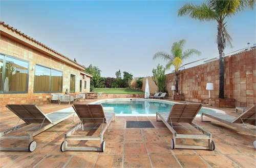 # 41707965 - £2,100,912 - 4 Bed , El Paraiso, Malaga, Andalucia, Spain