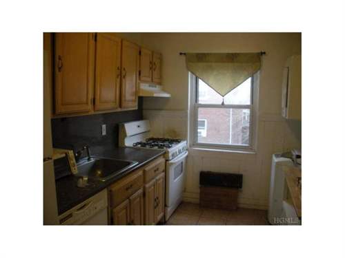 # 24163715 - £80,676 - 1 Bed , Yonkers, Westchester County, New York, USA