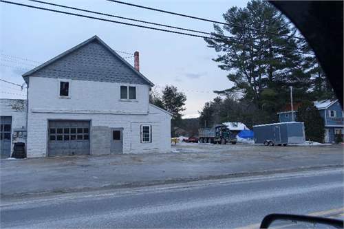# 27116211 - £152,860 - Commercial Real Estate, Lake Luzerne, Warren County, New York, USA