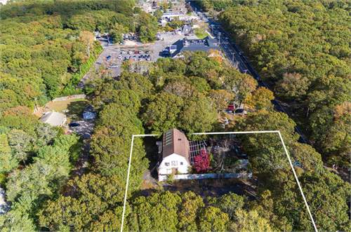 # 27300588 - £2,526,441 - Commercial Real Estate, Wainscott, Suffolk County, New York, USA