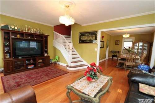 # 27971338 - £925,654 - 5 Bed , Jackson Heights, Queens County, New York, USA
