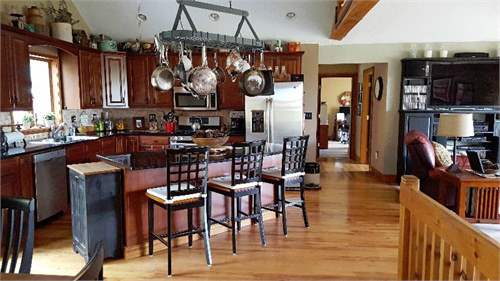 # 28066292 - £339,605 - 4 Bed , Troy, Rensselaer County, New York, USA