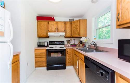 # 28127542 - £225,044 - 2 Bed , Peekskill, Westchester County, New York, USA