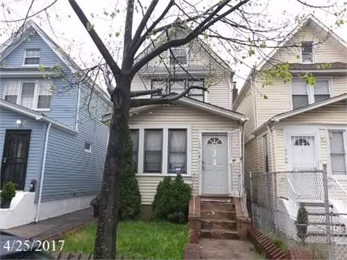 # 28191579 - £231,838 - 3 Bed , Jamaica, Queens County, New York, USA