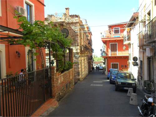 # 31219613 - £153,192 - 4 Bed Apartment, Messina, Sicily, Italy