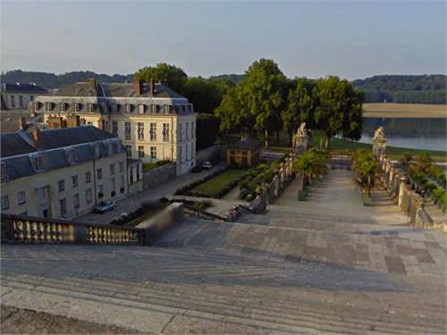 # 20022773 - From £274,869 to £979,559 - Hotels & Resorts
, Versailles, Yvelines, Ile-de-France, France