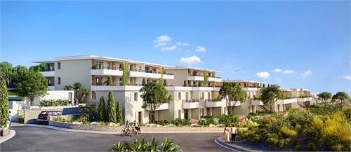 # 24020144 - £163,696 - Apartment, Var, Provence-Alpes-Cote dAzur, France