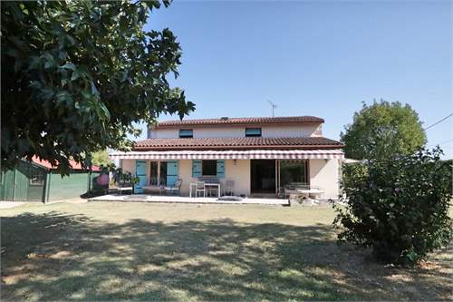 # 39203703 - £292,377 - 5 Bed , Gironde, Aquitaine, France