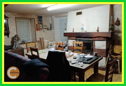 # 40998338 - £30,638 - 3 Bed , Cher, Centre, France
