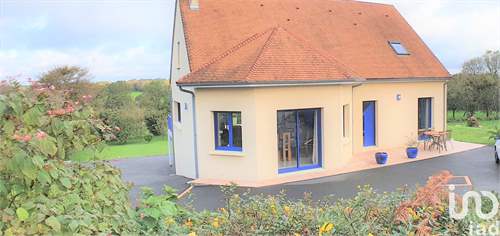 # 41342311 - £295,878 - 4 Bed , Manche, Basse-Normandy, France