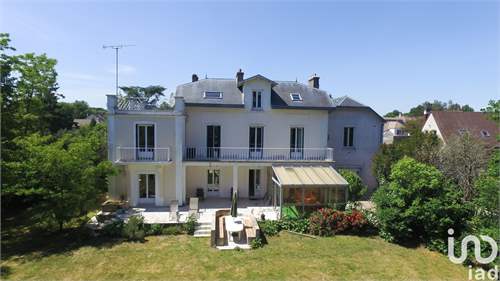 # 41392209 - £638,152 - 5 Bed , Essonne, Ile-de-France, France