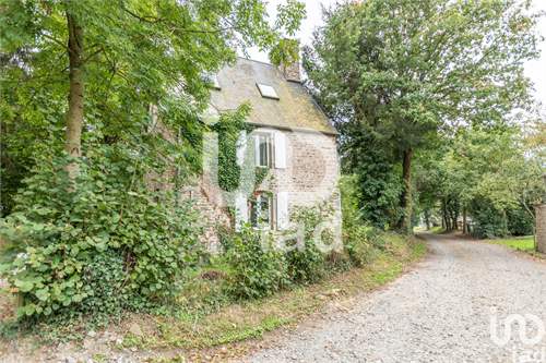 # 41400304 - £52,435 - 2 Bed , Manche, Basse-Normandy, France