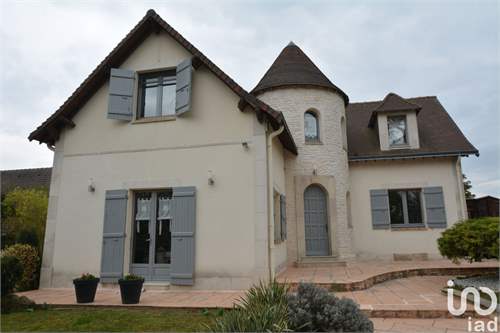 # 41497131 - £655,660 - 3 Bed , Marne, Champagne-Ardenne, France
