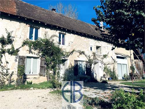 # 41520507 - £256,136 - 4 Bed , Isere, Rhone-Alpes, France
