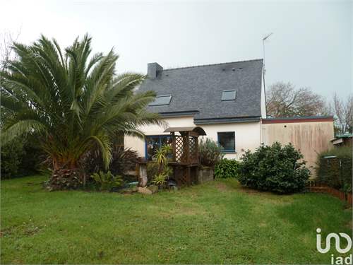 # 41545875 - £210,967 - 3 Bed , Cotes-dArmor, Brittany, France
