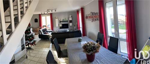 # 41551644 - £216,219 - 3 Bed , Marne, Champagne-Ardenne, France