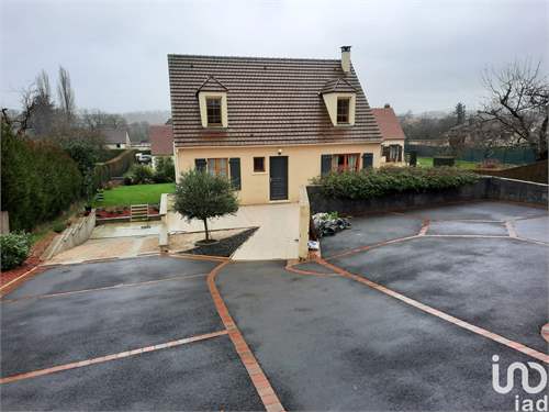 # 41554922 - £279,684 - 4 Bed , Oise, Picardy, France