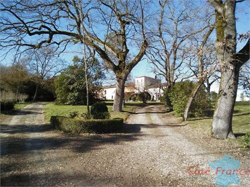 # 41556101 - £363,283 - 9 Bed , Gers, Midi-Pyrenees, France