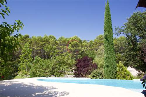 # 41561002 - £1,050,456 - 6 Bed , Bouches-du-Rhone, Provence-Alpes-Cote dAzur, France