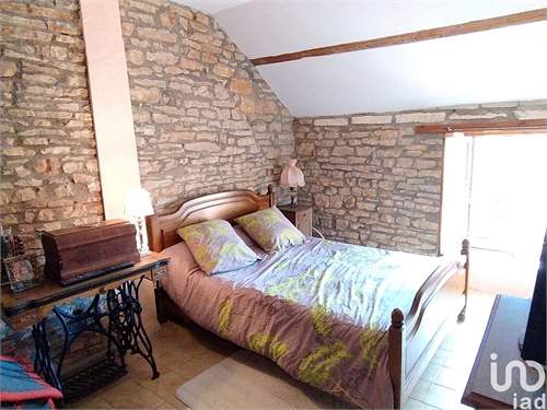 # 41564668 - £109,423 - 2 Bed , Yonne, Burgundy, France
