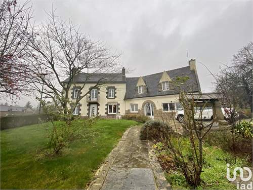 # 41564778 - £182,079 - 6 Bed , Cotes-dArmor, Brittany, France