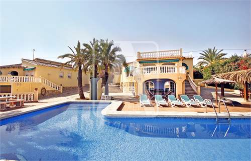 # 22718580 - £568,997 - 8 Bed Villa, Province of Alicante, Valencian Community, Spain