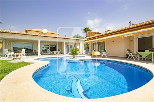 # 38120322 - £1,137,994 - 4 Bed Villa, Province of Alicante, Valencian Community, Spain