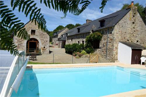 # 41642095 - £629,398 - 14 Bed , Morbihan, Brittany, France