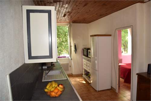 # 41696558 - £192,584 - 2 Bed , Bouches-du-Rhone, Provence-Alpes-Cote dAzur, France