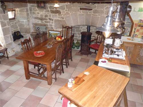 # 41706688 - £174,901 - 2 Bed , Correze, Limousin, France