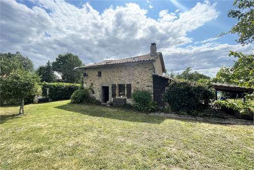 # 41706779 - £183,830 - 3 Bed , Charente, Poitou-Charentes, France