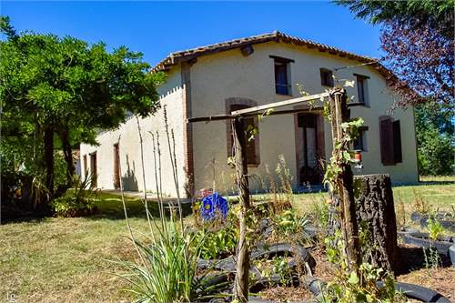 # 41707861 - £304,632 - 8 Bed , Tarn-et-Garonne, Midi-Pyrenees, France