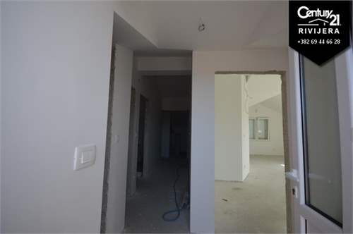 # 23024364 - £161,070 - 3 Bed Apartment, Donja Lastva, Montenegro