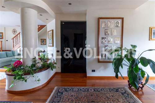 # 41611160 - £481,459 - 2 Bed , Busto Arsizio, Varese, Lombardy, Italy