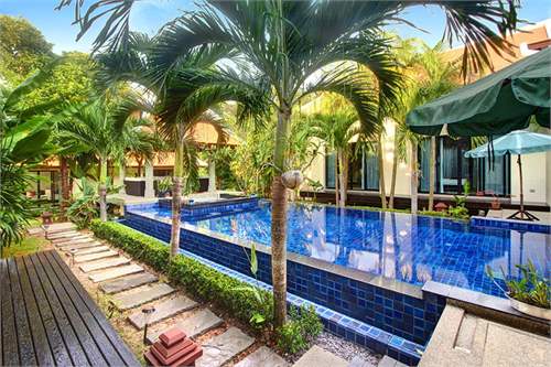 # 4463043 - £660,878 - 5 Bed House, Nai Harn, Phuket, Thailand