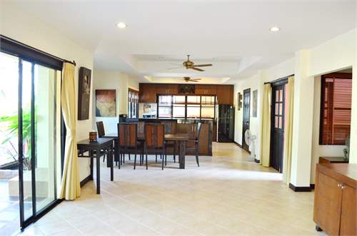 # 4463049 - £531,063 - 3 Bed House, Cherngtalay, Phuket, Thailand