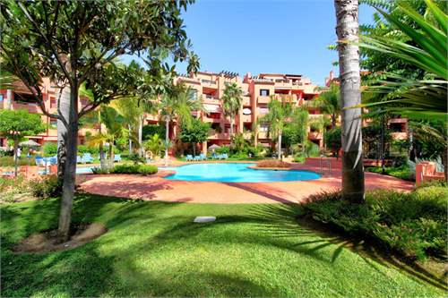 # 28619045 - £297,629 - 2 Bed Villa, Los Monteros, Malaga, Andalucia, Spain