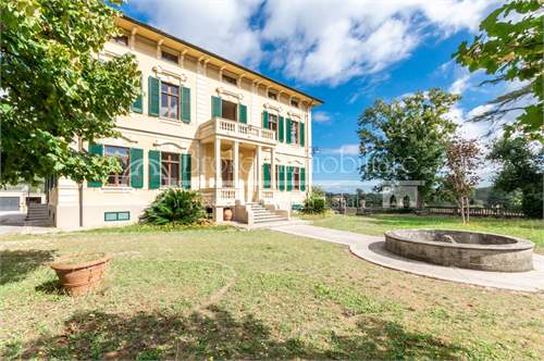 # 41376774 - £2,451,064 - 20 Bed , Lucca, Lucca, Tuscany, Italy