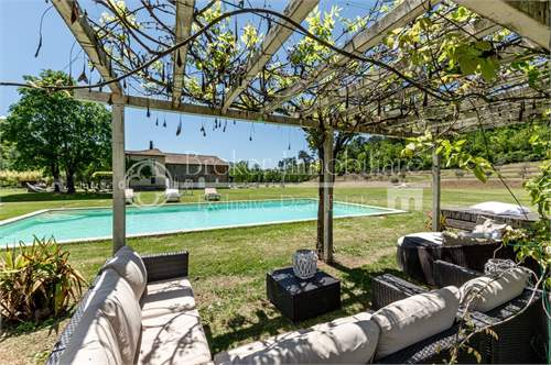 # 41595049 - £1,356,839 - 9 Bed , Lucca, Lucca, Tuscany, Italy