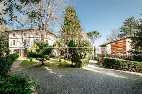 # 41631643 - £2,188,450 - , Lucca, Lucca, Tuscany, Italy
