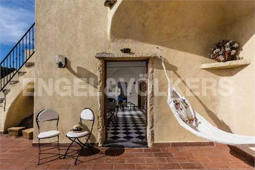 # 41615988 - £1,575,684 - 3 Bed , Finale Ligure, Savona, Liguria, Italy