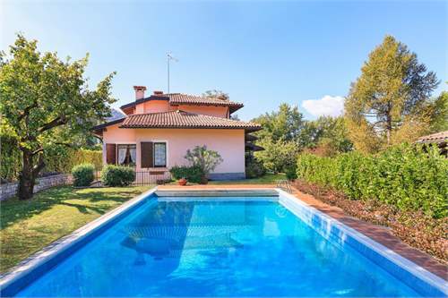 # 41652335 - £682,796 - 7 Bed , Besozzo, Varese, Lombardy, Italy