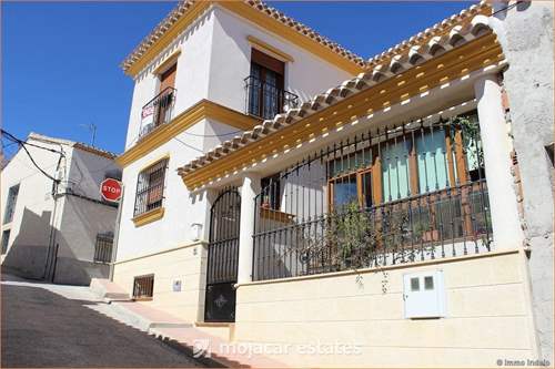 # 27796679 - £172,450 - 3 Bed House, Velez-Blanco, Almeria, Andalucia, Spain