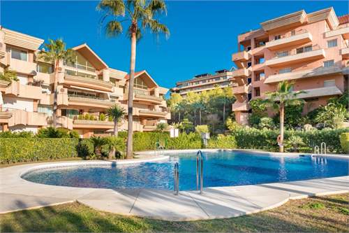 # 28313700 - £1,085,471 - 3 Bed Apartment, Marbella, Malaga, Andalucia, Spain