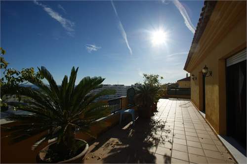 # 28315520 - £538,359 - 3 Bed Apartment, Marbella, Malaga, Andalucia, Spain