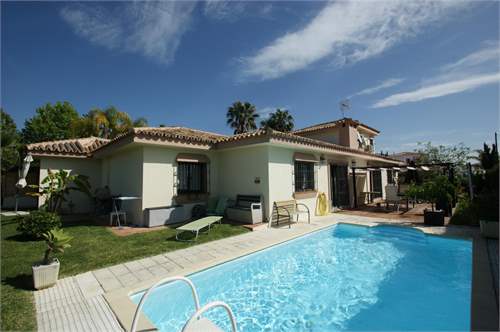 # 28326890 - £1,313,070 - 4 Bed Villa, Marbella, Malaga, Andalucia, Spain