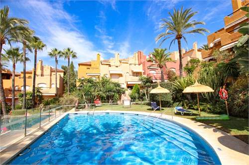 # 41700030 - £551,489 - 3 Bed , Marbella, Malaga, Andalucia, Spain
