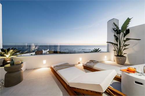 # 41701785 - £1,882,067 - 3 Bed , Marbella, Malaga, Andalucia, Spain