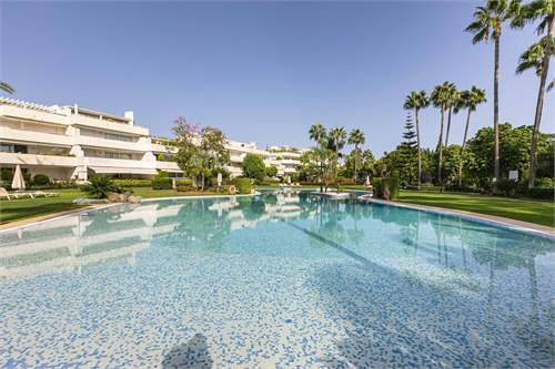 # 41706816 - £634,651 - 2 Bed , Marbella, Malaga, Andalucia, Spain